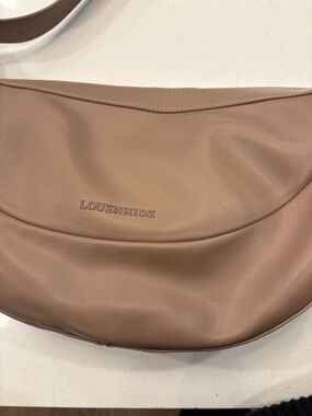 Louenhide Women's Crescent Shoulder Bag in Taupe